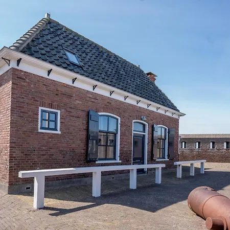 בית נופש Fortwachterswoning האוזנדאונן